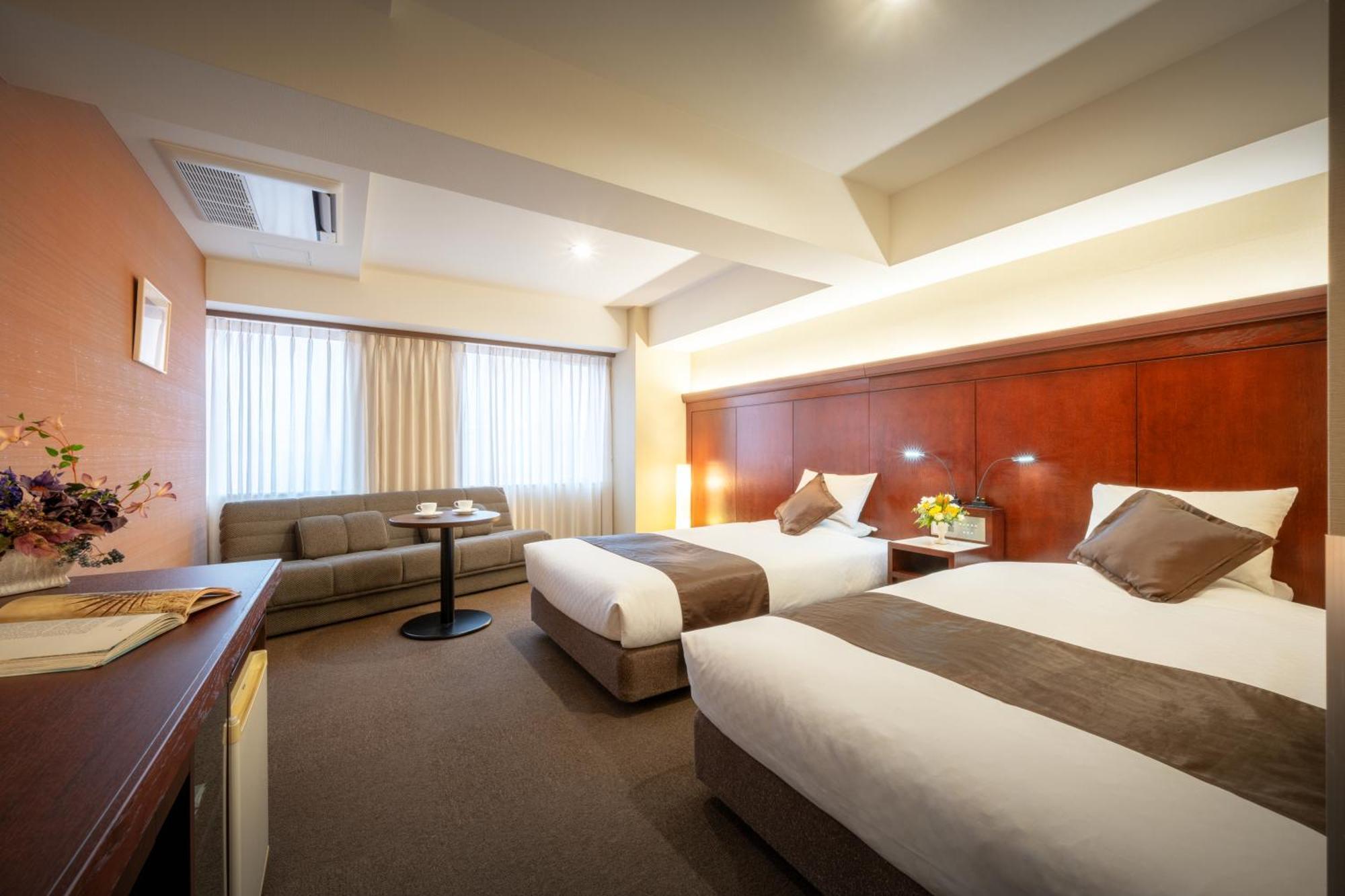 Niigata Grand Hotel Exterior photo